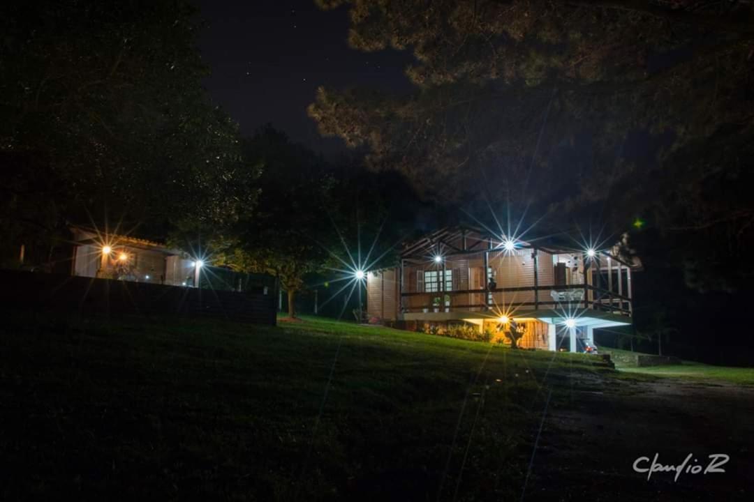 Linda Casa De Campo Viamão 외부 사진